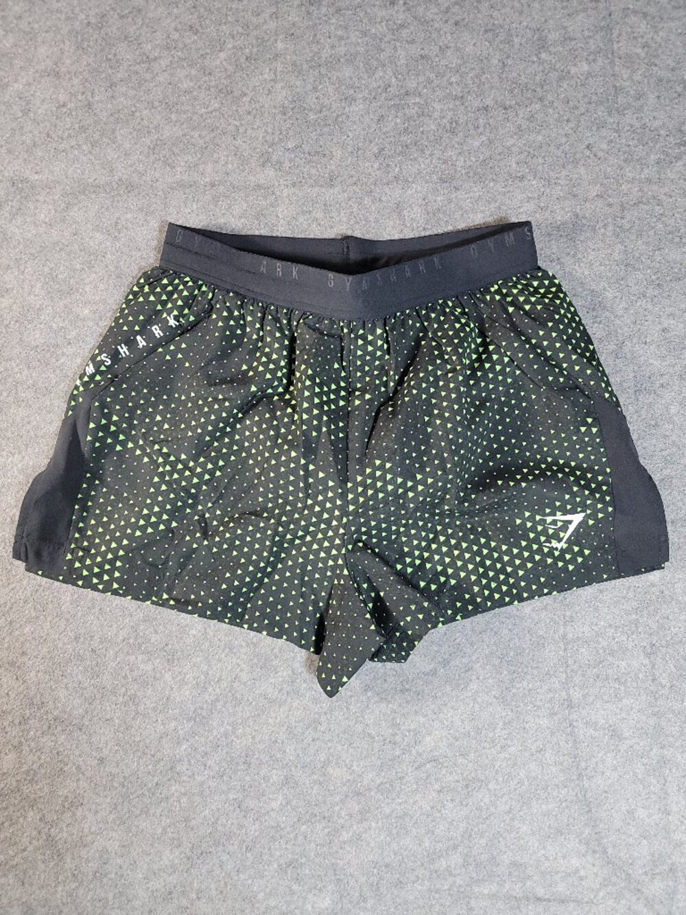Brand New Gymshark Men's Black Green Geometric 3" Running Shorts w Mesh Lining S